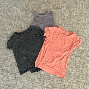 💸💸ATHLETIC TEE SHIRT BUNDLE💸💸